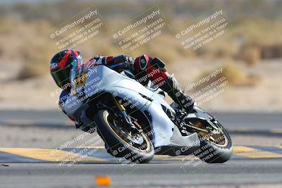 media/Nov-16-2024-CVMA (Sat) [[0e4bb1f32f]]/Race 9-Amateur Supersport Middleweight/